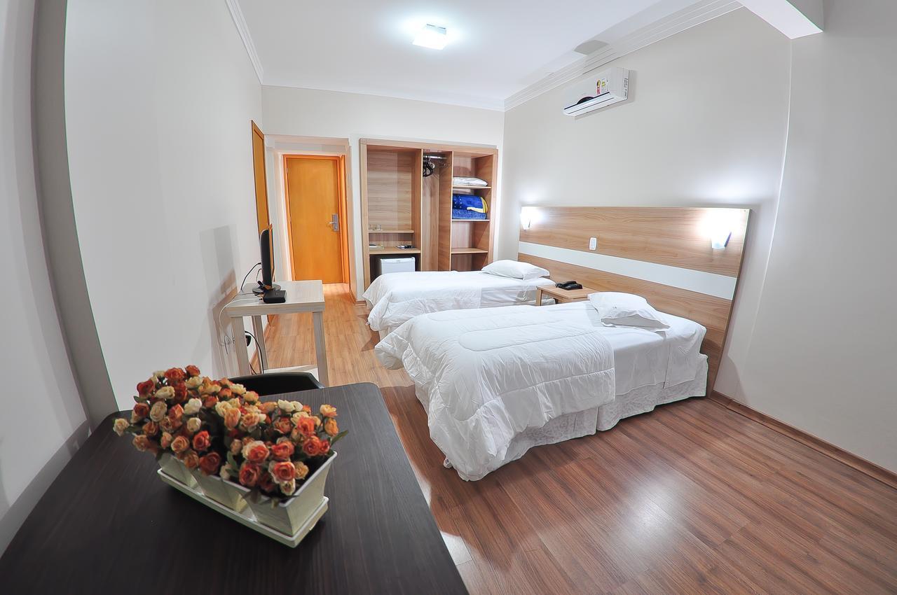 Turis Hotel Passo Fundo Buitenkant foto