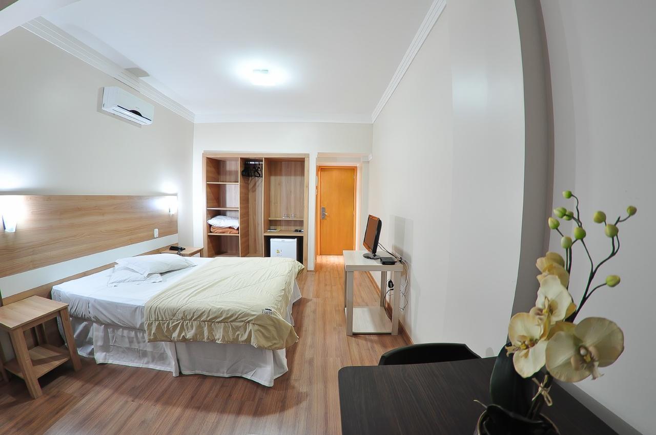 Turis Hotel Passo Fundo Buitenkant foto